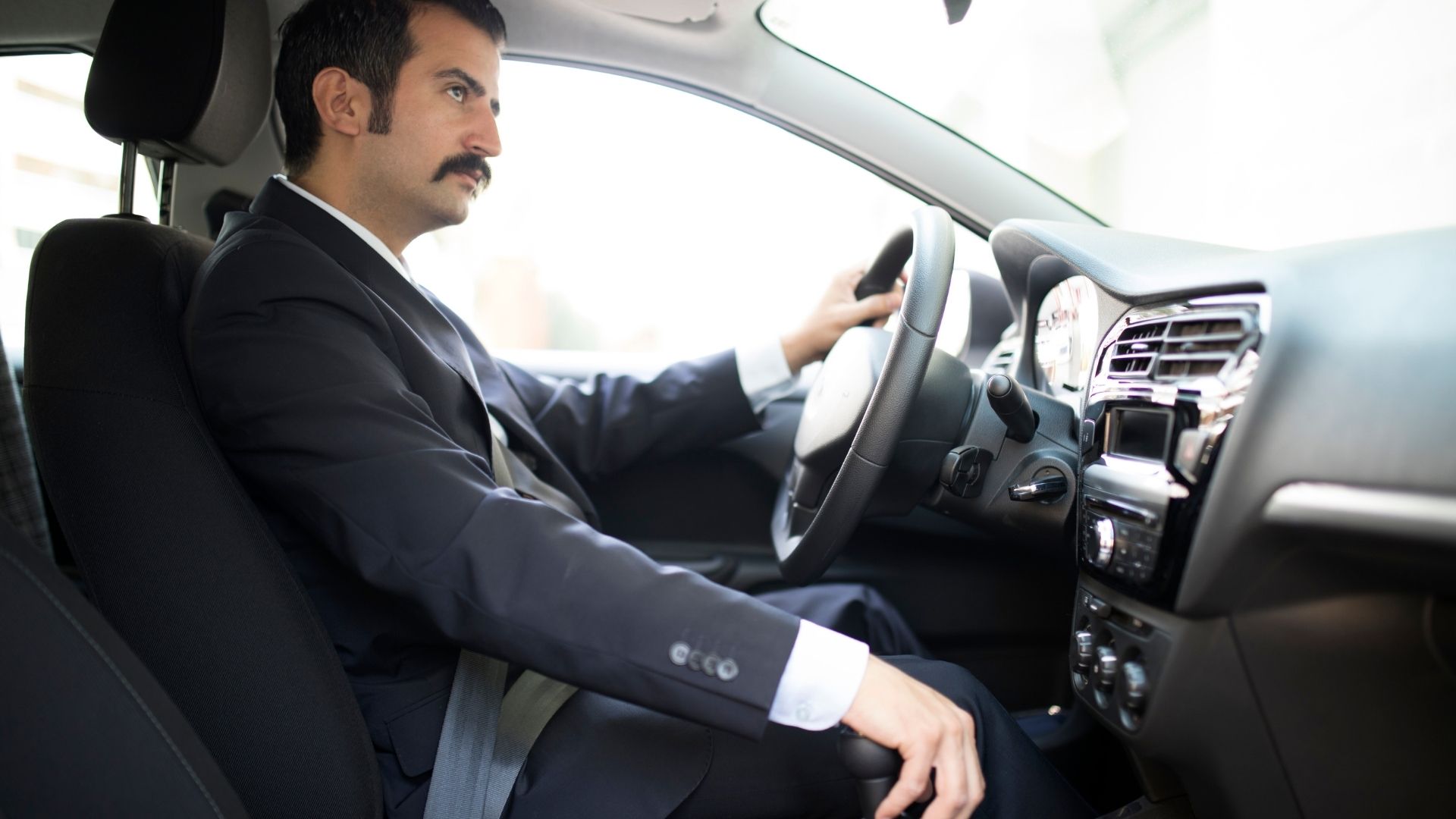 Car service Baltimore MD sedan SUV black car BWI airport 2026